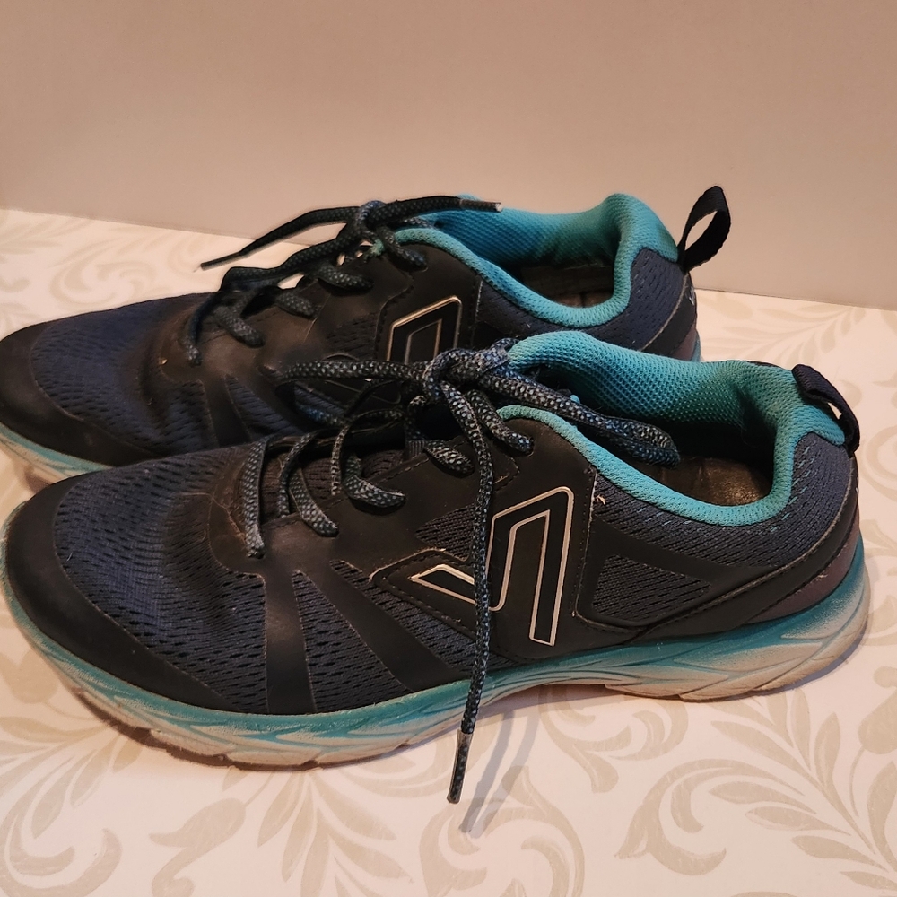 Vionic Womens Athletic Shoes